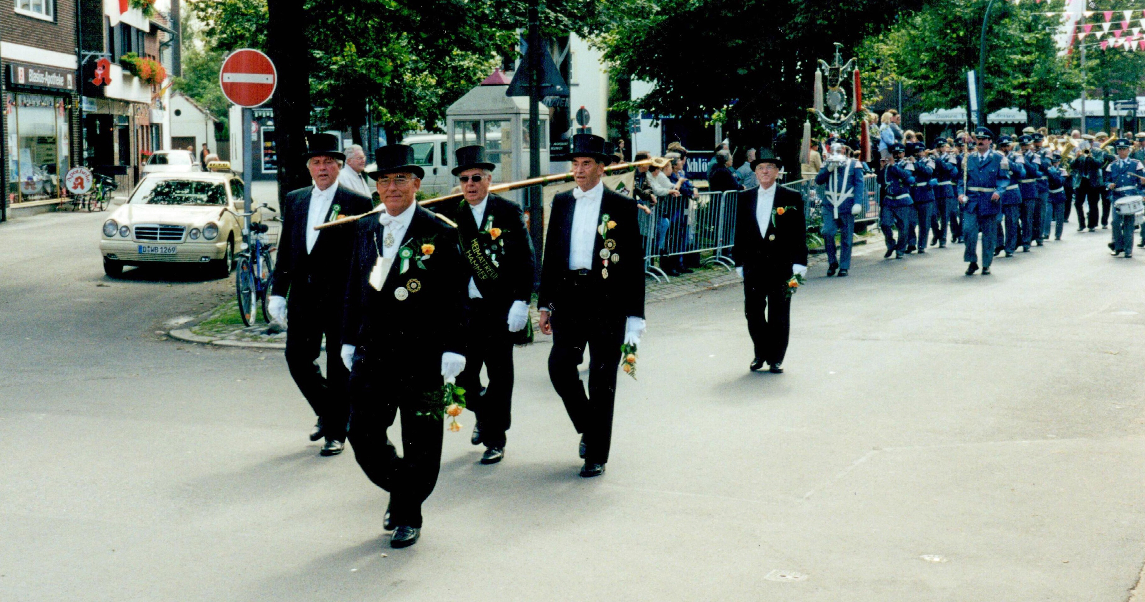 Klaus J., Peter F., Bob J., Josef E. und Hans Leuchtenberg