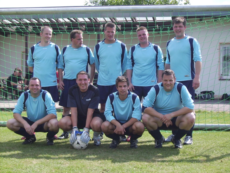 Mannschaft der Heimattreuen (Juli 2008)