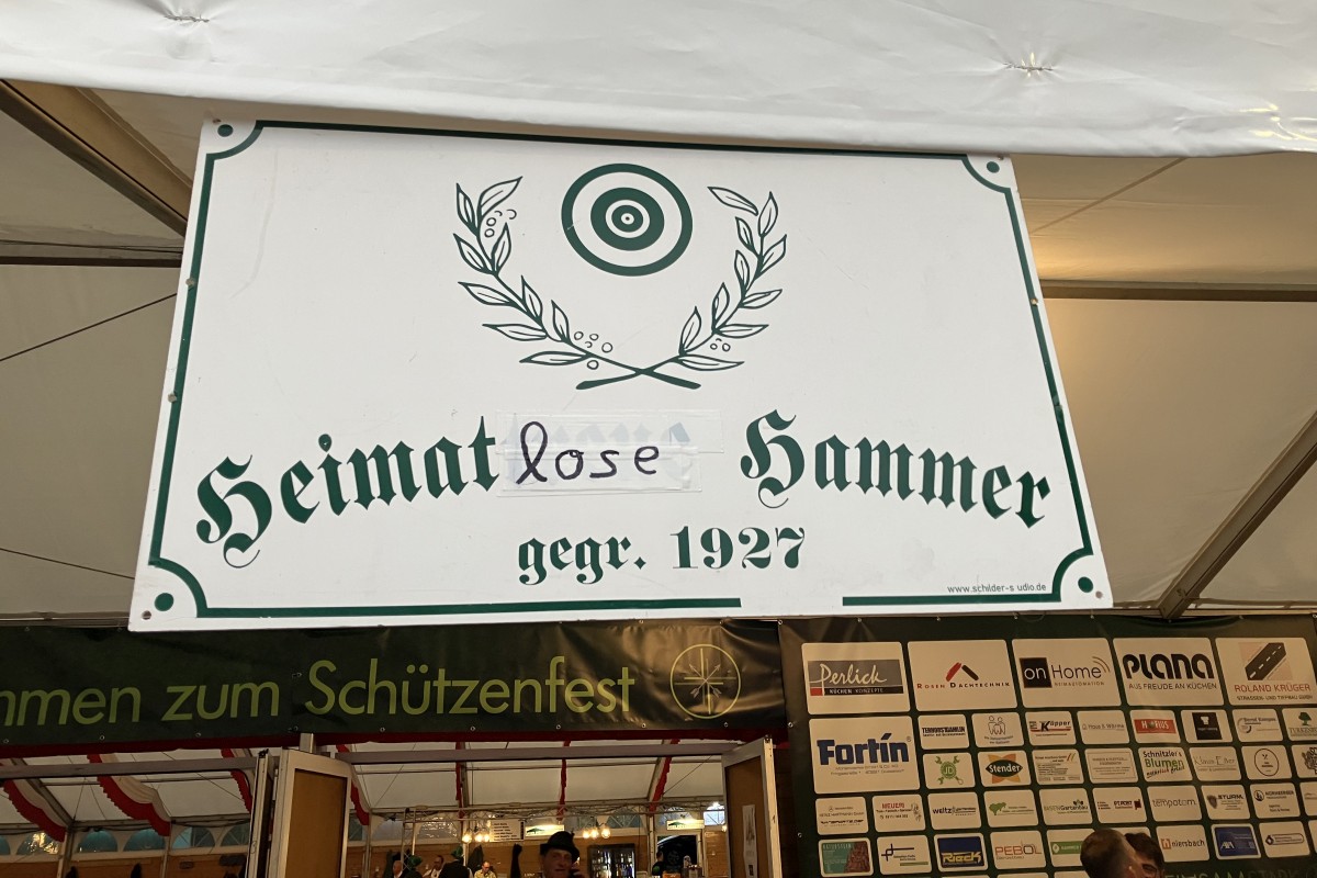 Heimatlose Hammer - 01